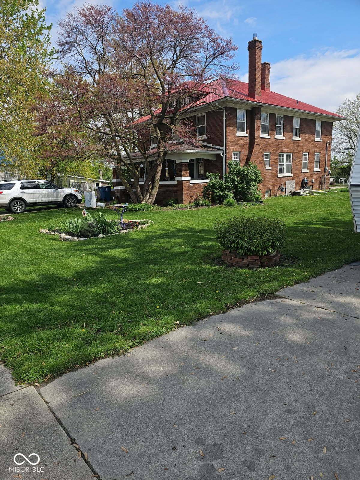 320 E Shackley ST, Geneva, IN 46740