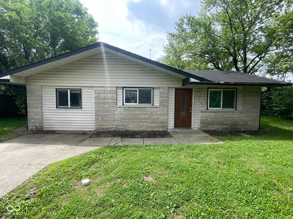 9045 Stardust DR, Indianapolis, IN 46229