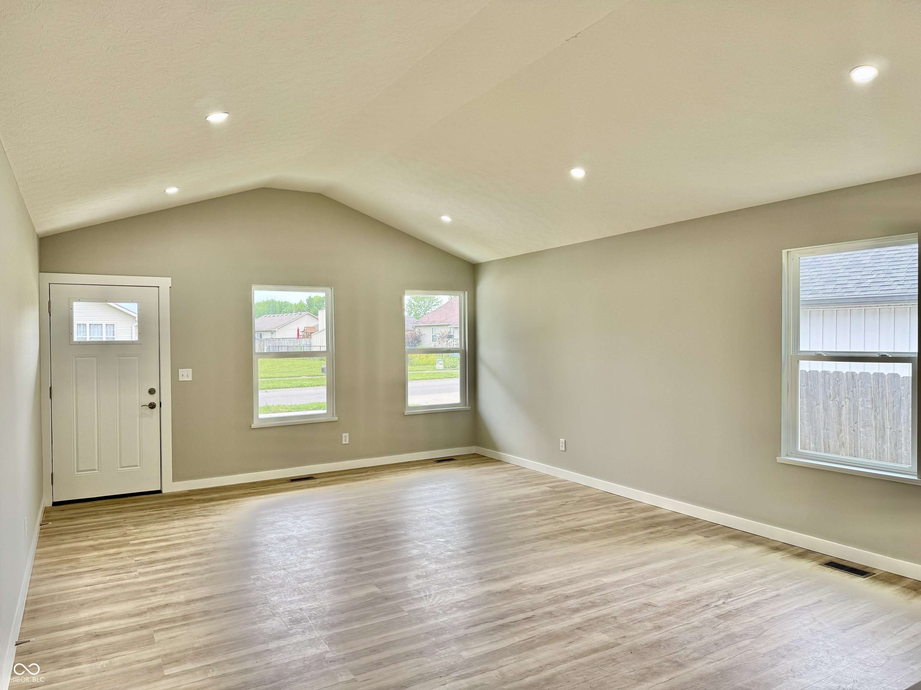 Trafalgar, IN 46181,5 Watson DR