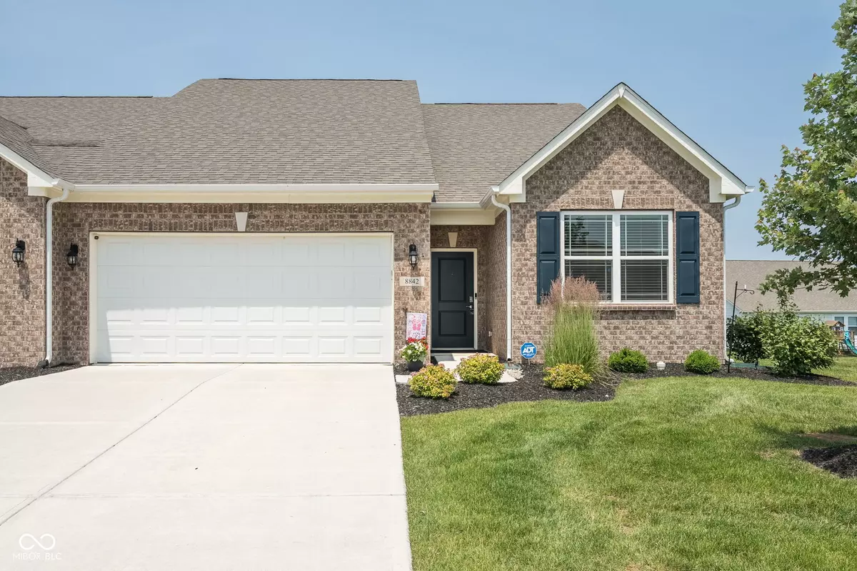 Indianapolis, IN 46239,8842 Twain LN