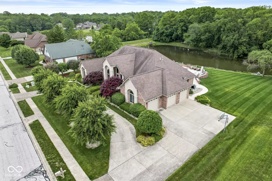 115 Woodfield, Danville, IN 46122