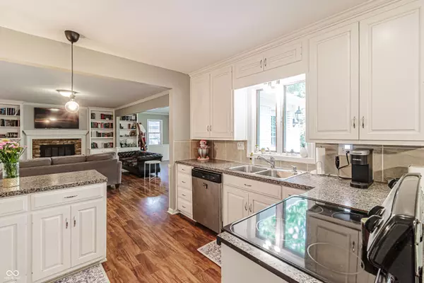 Indianapolis, IN 46214,535 Radburn DR