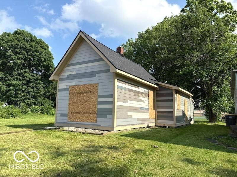 827 W 9th ST, Anderson, IN 46016