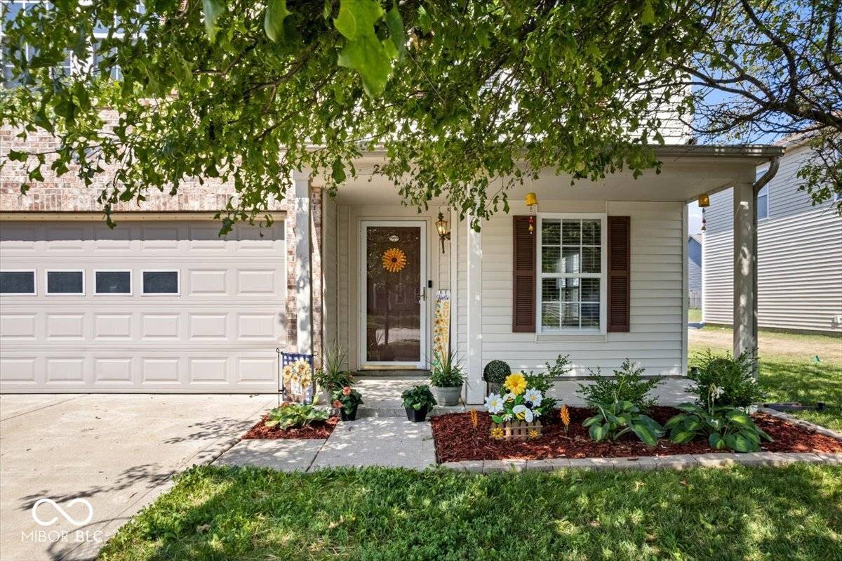Indianapolis, IN 46229,2426 Autumn RD