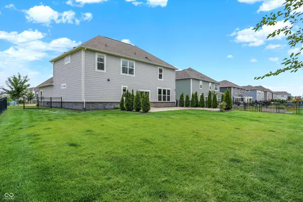 Westfield, IN 46074,2074 Tompkins DR