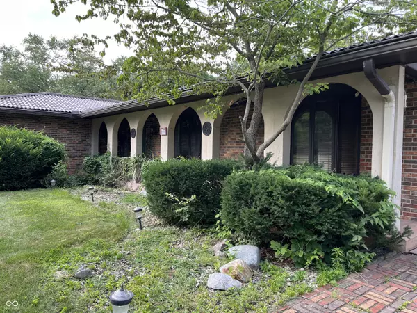 Anderson, IN 46013,6408 Rosalind LN