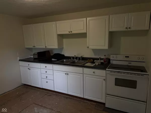 Losantville, IN 47354,640 S Cherry ST