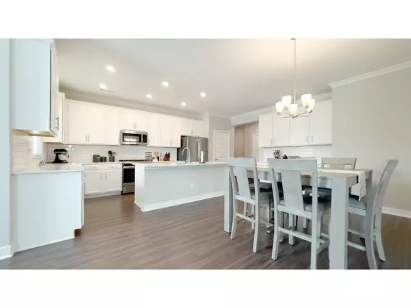 Westfield, IN 46074,17303 Lillian ST