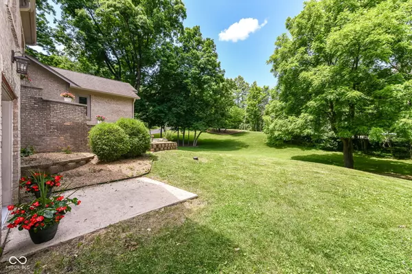 Indianapolis, IN 46278,8004 Lafayette RD