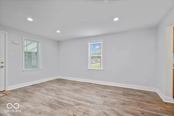 Indianapolis, IN 46205,4310 Crittenden AVE