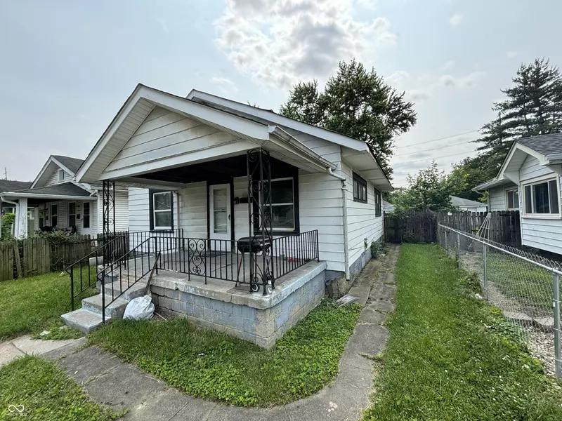 1226 Hiatt ST, Indianapolis, IN 46221