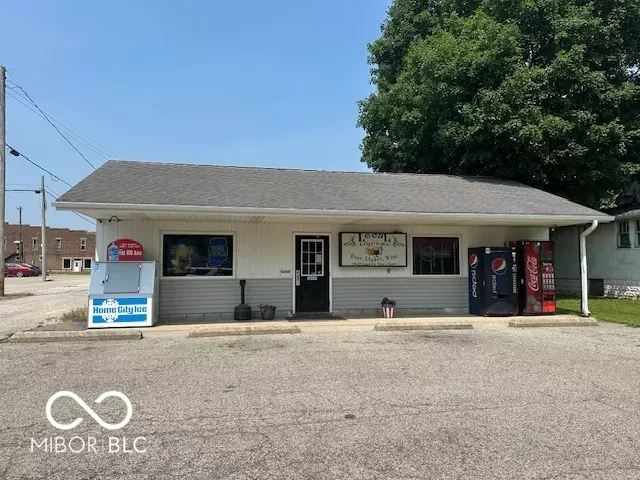 Kingman, IN 47952,8 N 2nd ST