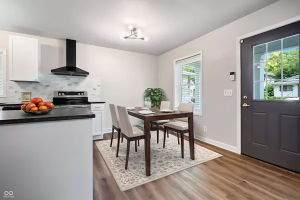 Indianapolis, IN 46218,2718 N Olney ST