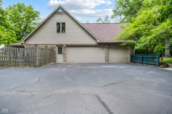 Greenfield, IN 46140,7533 Deerfield DR