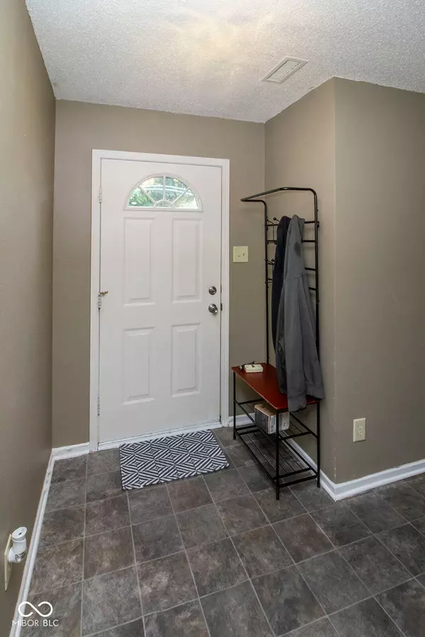 Indianapolis, IN 46113,9215 Stones Bluff PL