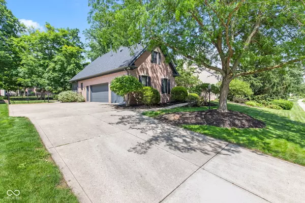Indianapolis, IN 46236,11266 Old Stone DR