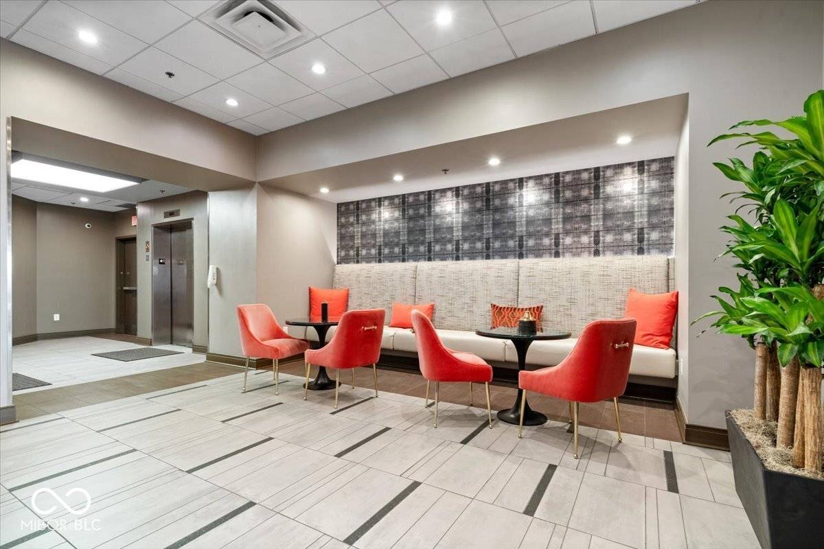 Indianapolis, IN 46204,333 Massachusetts AVE #507