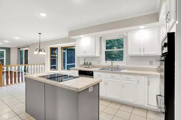 Zionsville, IN 46077,58 Penn PL