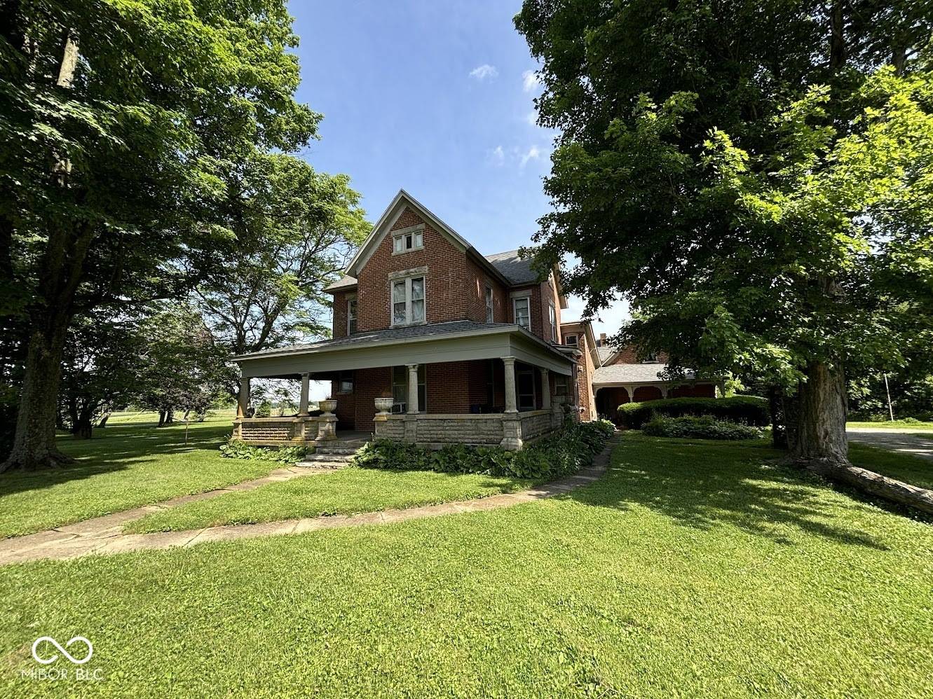 8220 College Corner RD, Centerville, IN 47330