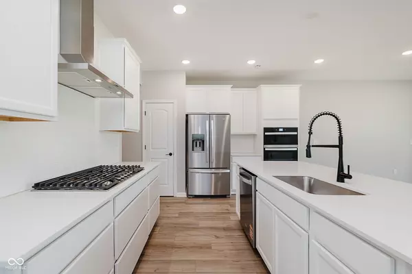 Fishers, IN 46250,9751 Behner DR