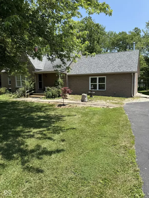 Flat Rock, IN 47234,9168 S State Road 9