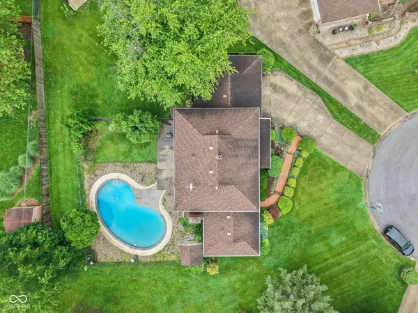 Greenwood, IN 46142,904 Dreamy ST