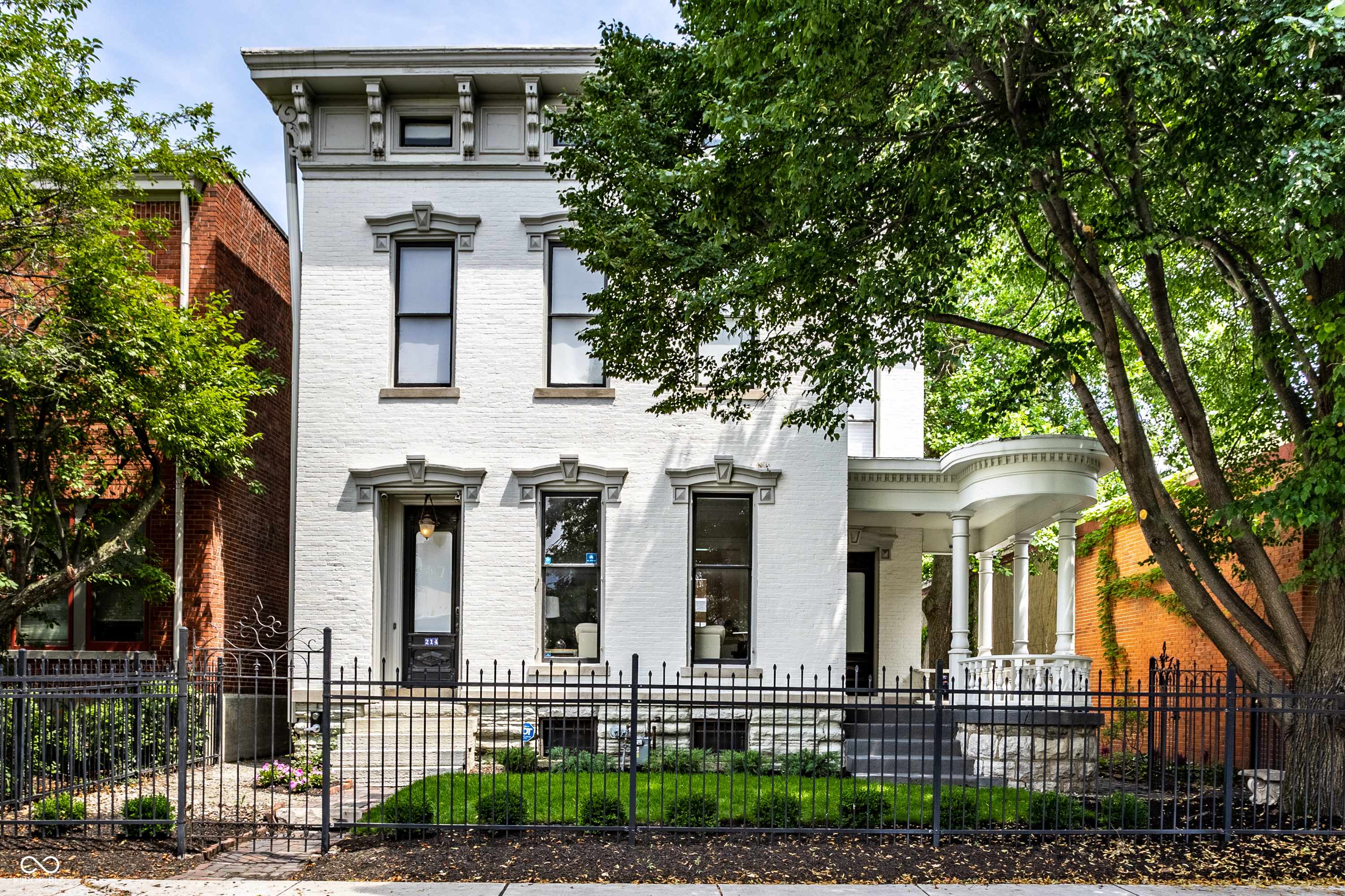 214 E St Joseph ST, Indianapolis, IN 46202