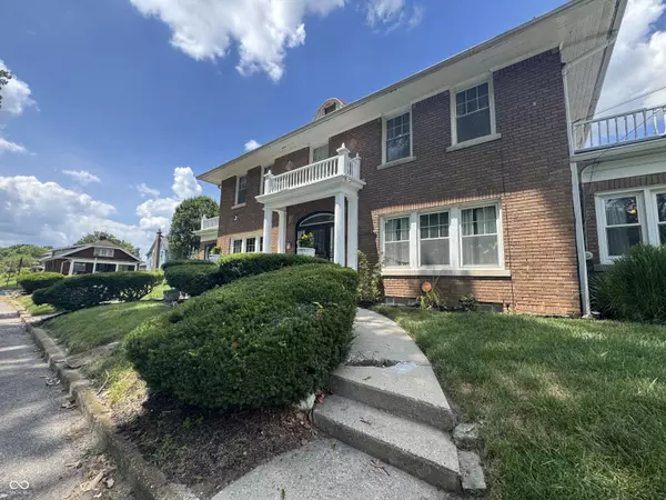 Indianapolis, IN 46205,3733 Winthrop AVE