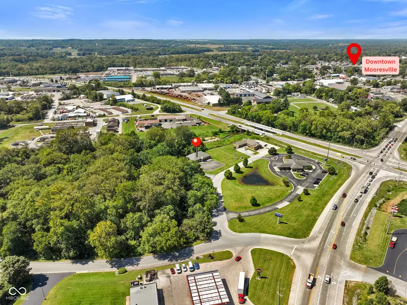 30 Spring Mill CT, Mooresville, IN 46158