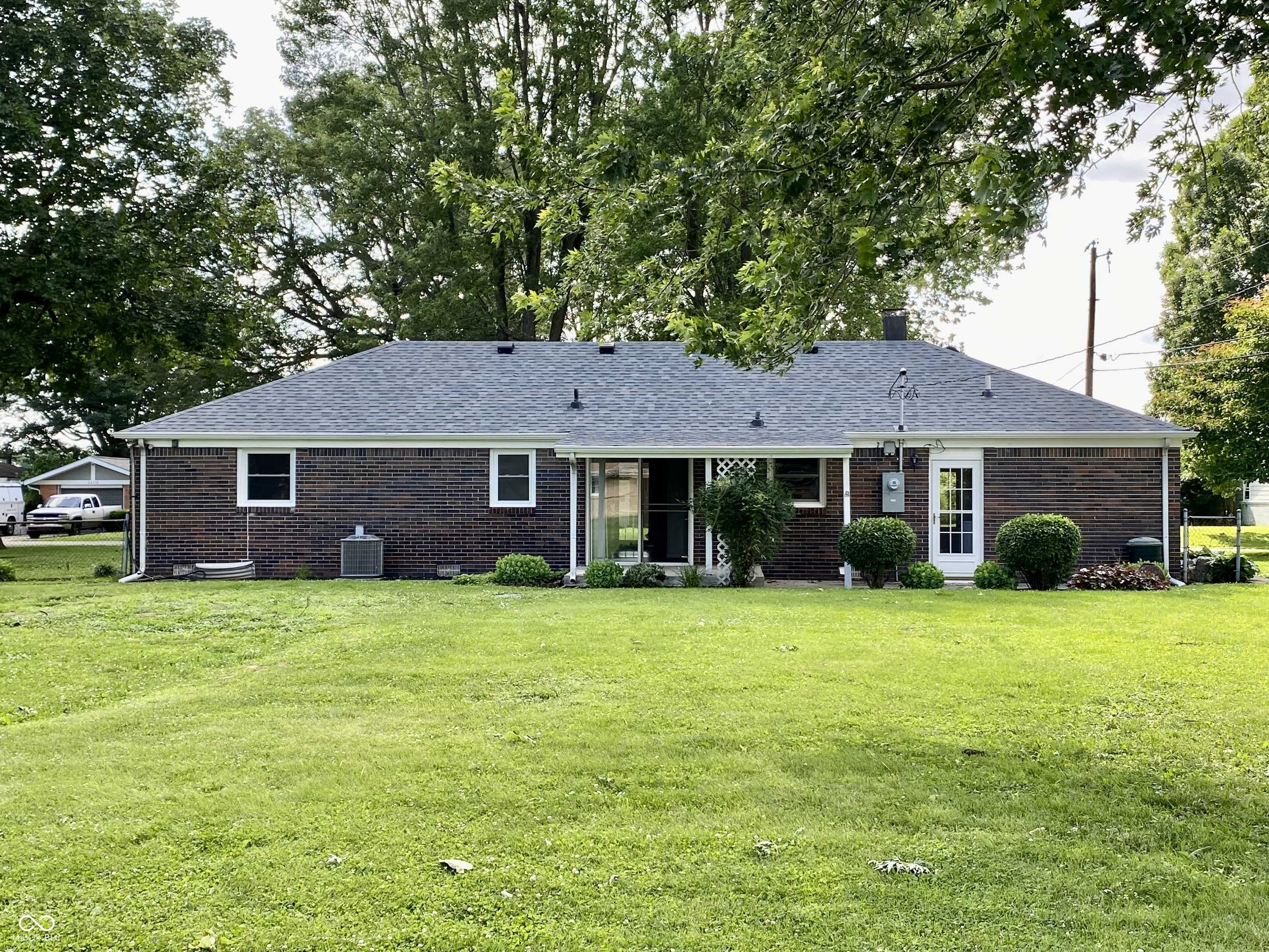 Anderson, IN 46017,1400 Evelyn LN