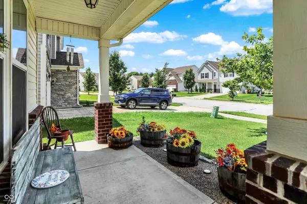 Columbus, IN 47201,2282 Creekland DR