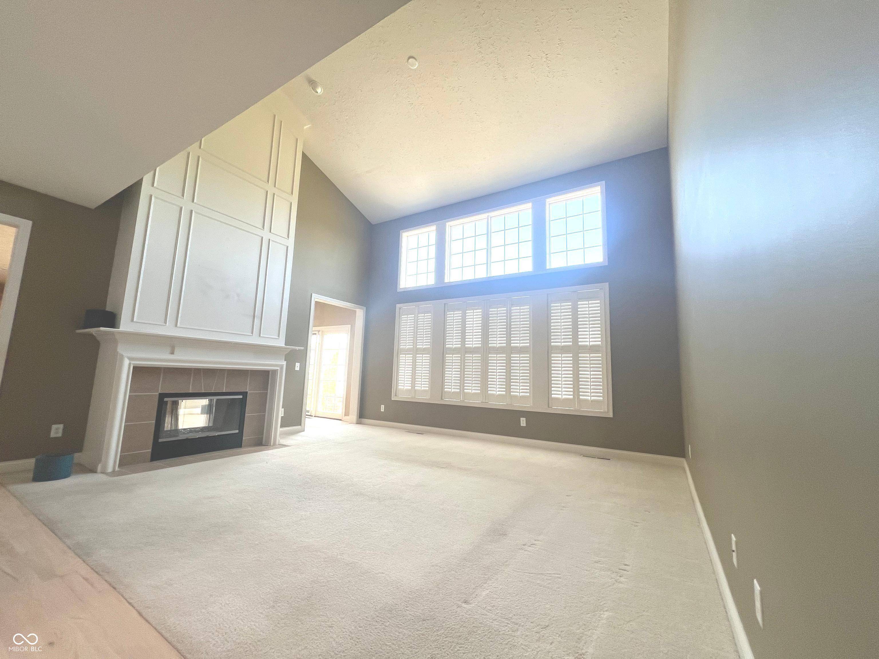 Carmel, IN 46032,1814 Fairmount ST