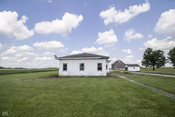 Summitville, IN 46070,17550 N 200 W