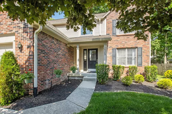 Indianapolis, IN 46268,6465 Robinsrock DR