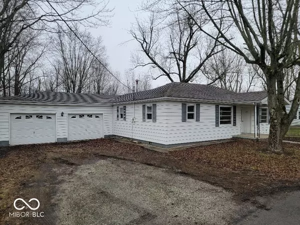 Indianapolis, IN 46204,200 S East ST