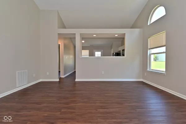 Indianapolis, IN 46235,11726 Pawleys CT