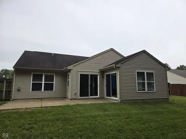 Avon, IN 46123,7440 Oakview DR