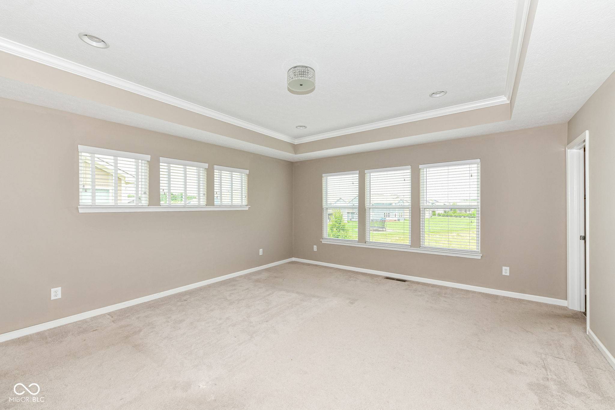 Carmel, IN 46033,14080 Knightstown DR W