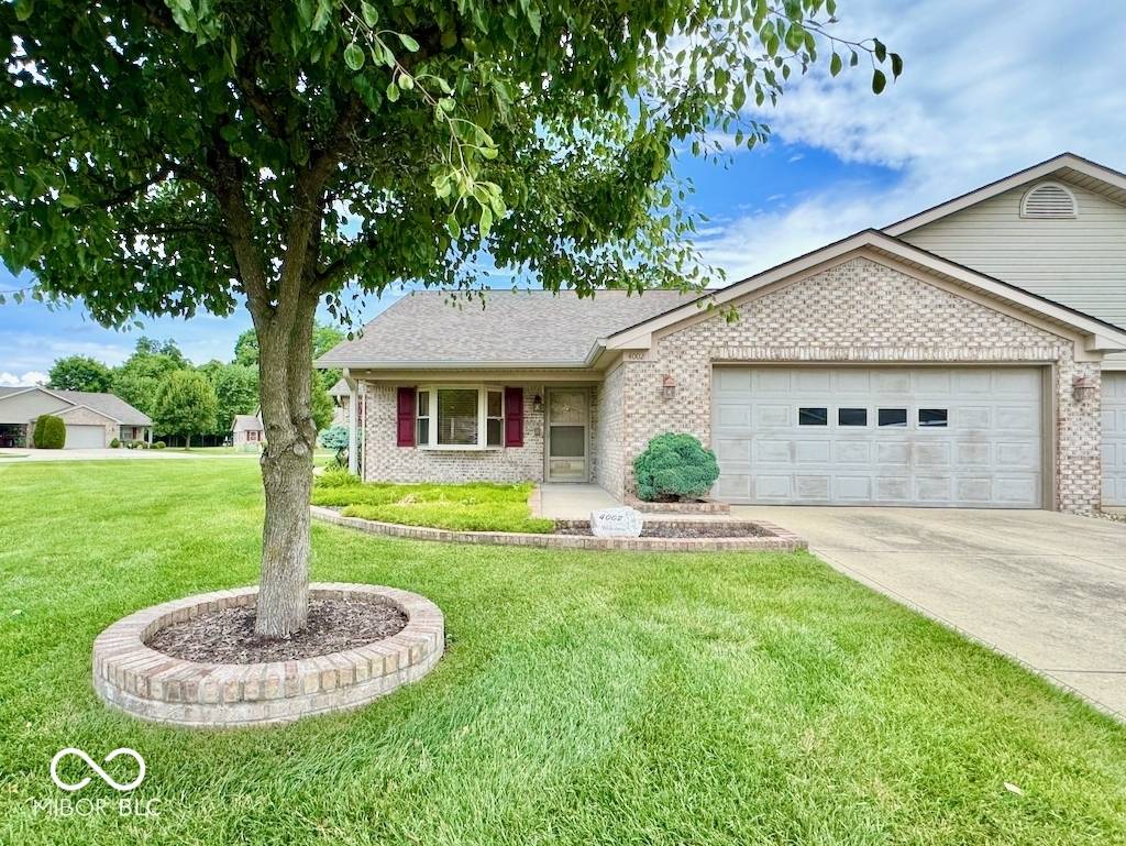 Indianapolis, IN 46237,4002 Oakfield DR