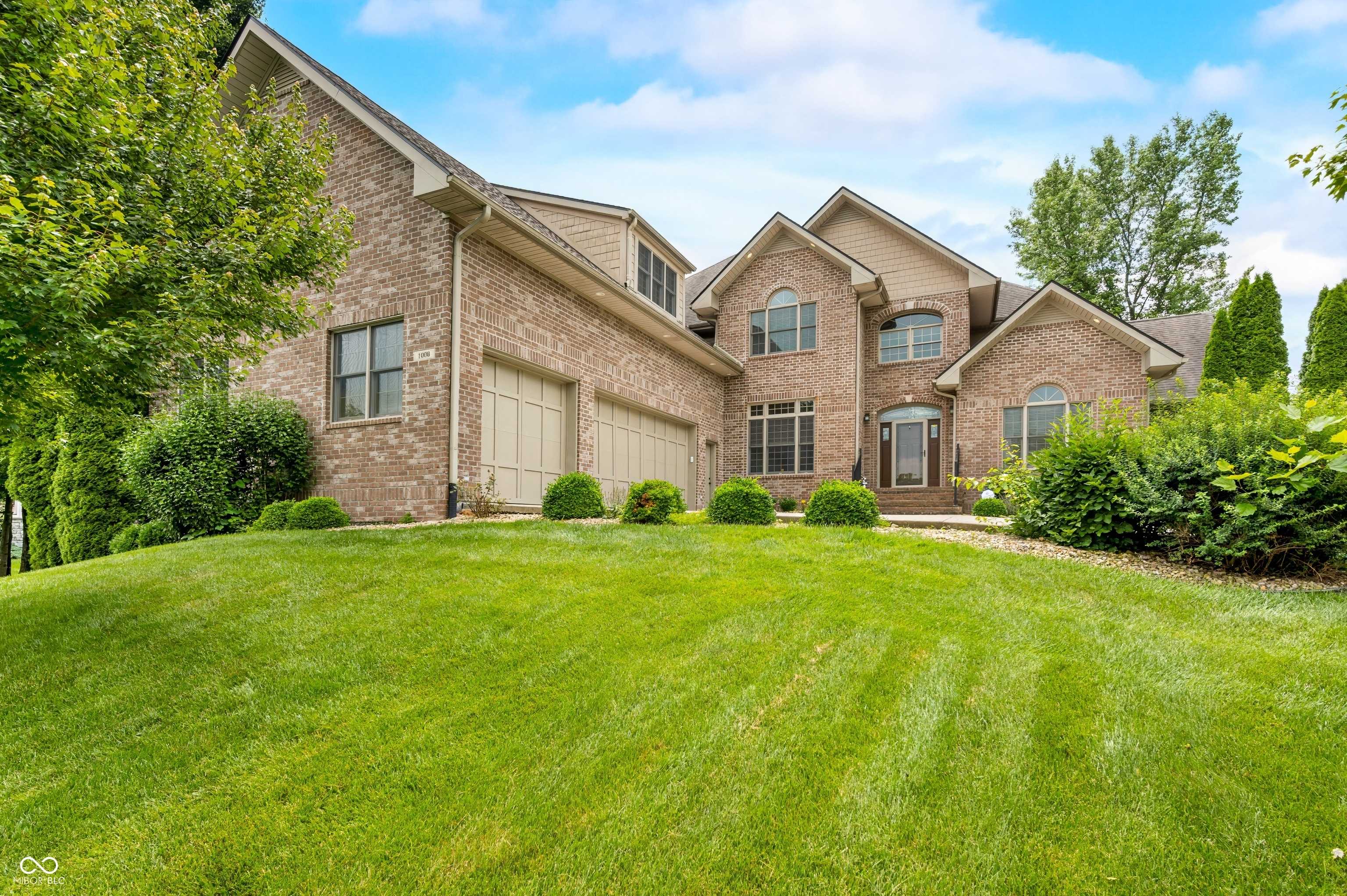 Columbus, IN 47201,1008 Westcreek DR