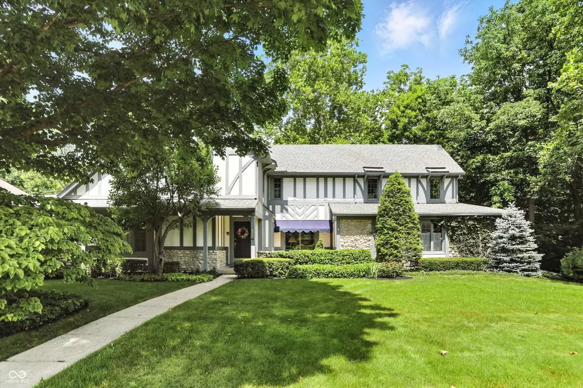 Zionsville, IN 46077,380 Raintree DR