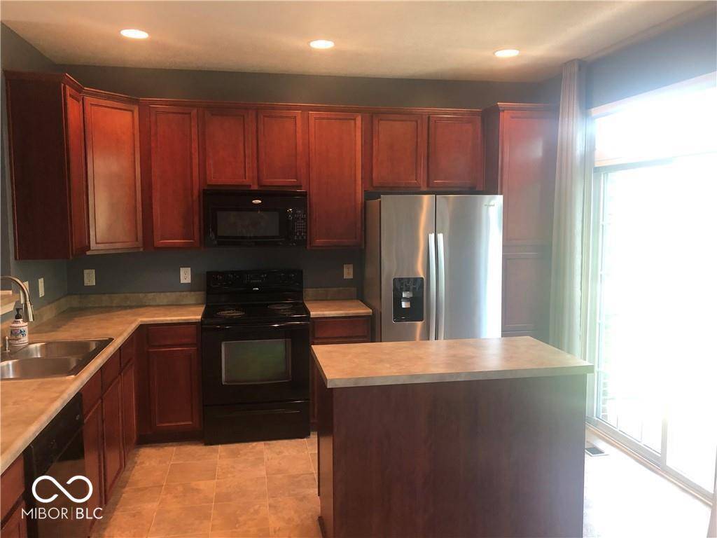 Zionsville, IN 46077,11705 Chant LN #7
