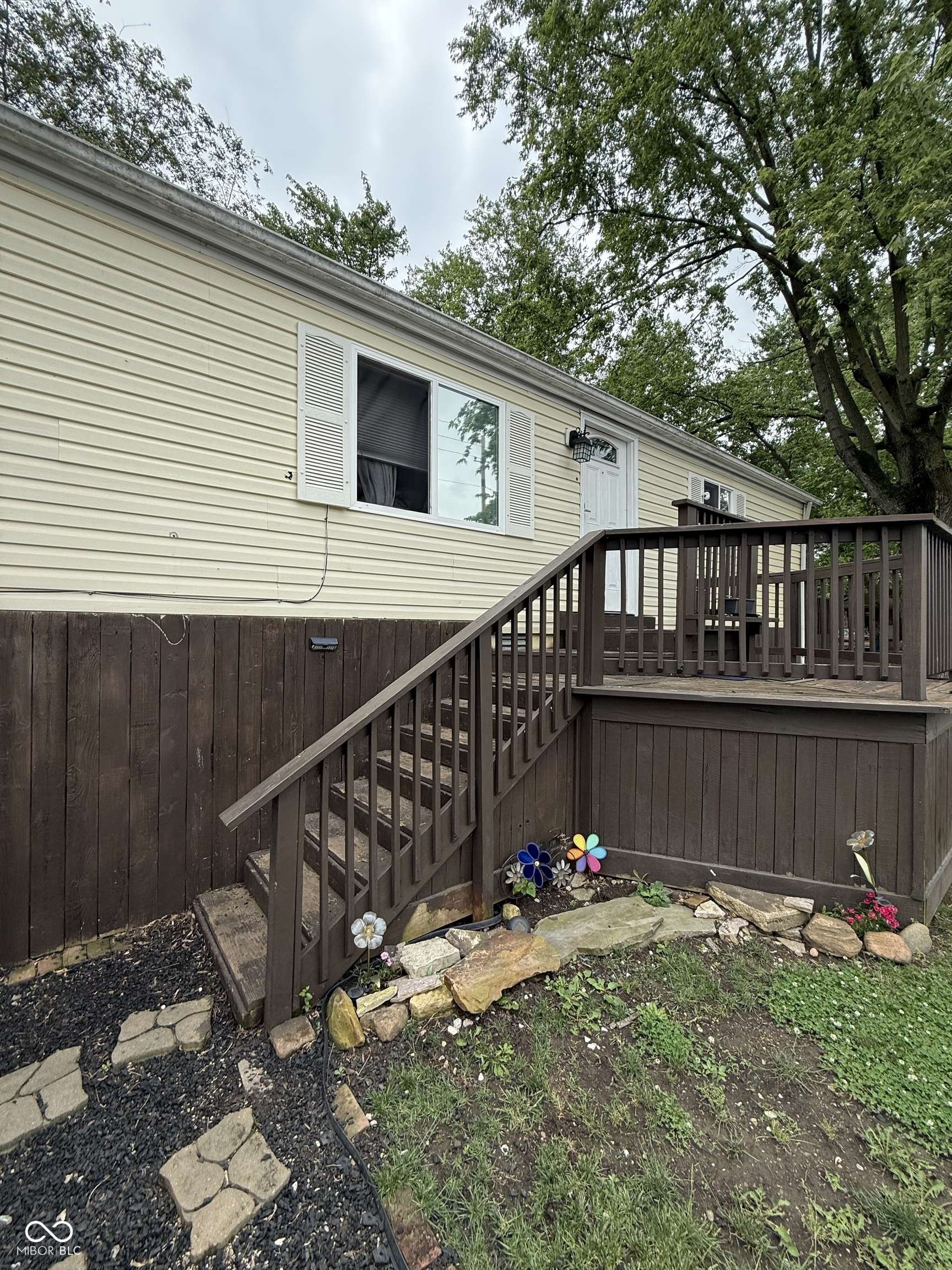 Indianapolis, IN 46221,3301 S Lockburn ST