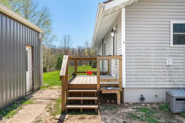 Morgantown, IN 46160,9267 N State Road 135