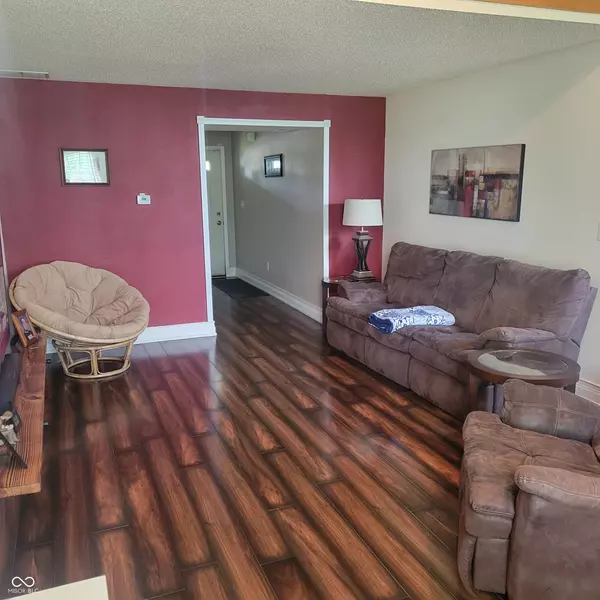 Noblesville, IN 46060,11985 Cat Tail CT