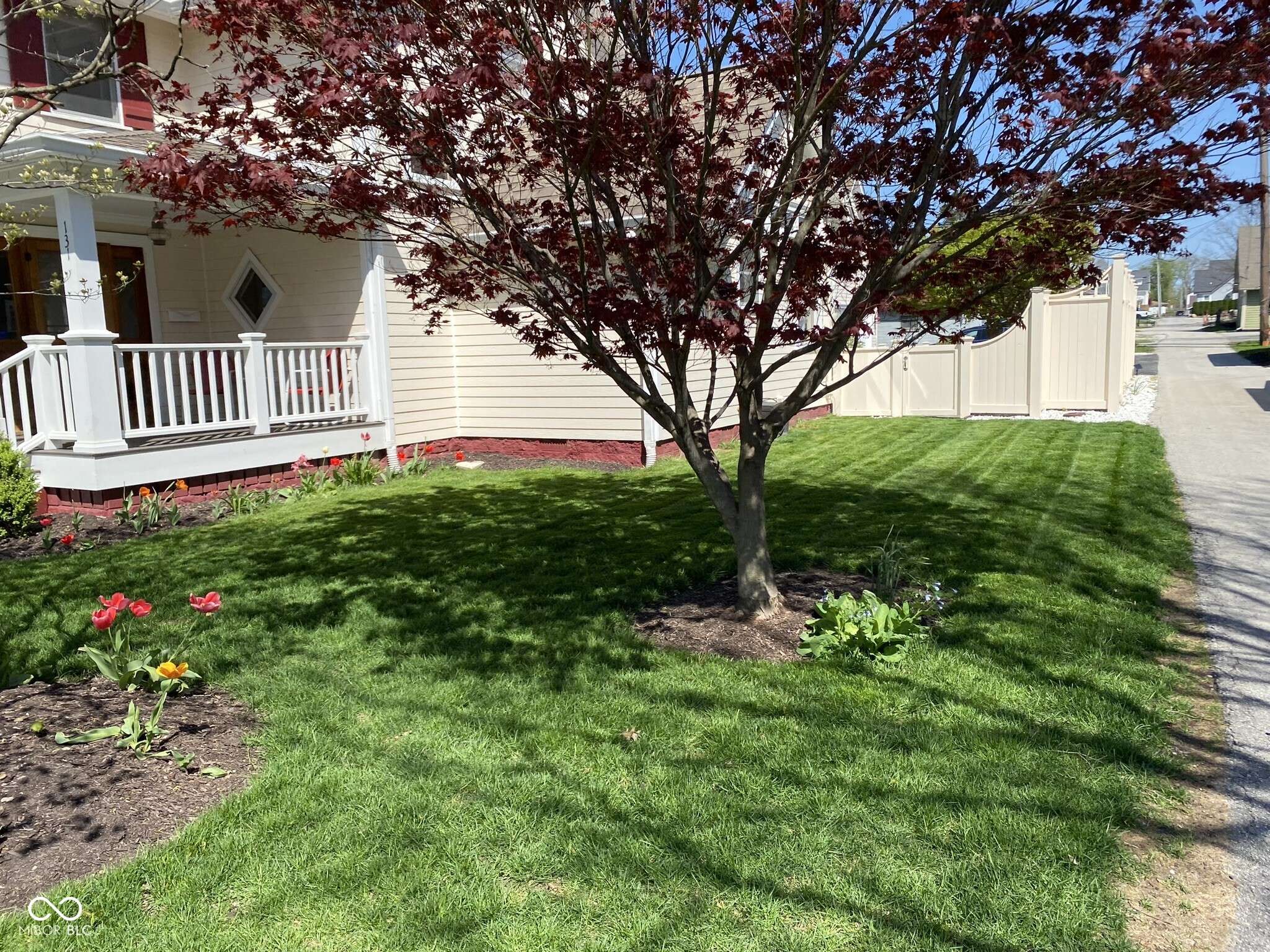 Carmel, IN 46032,131 1st AVE NW