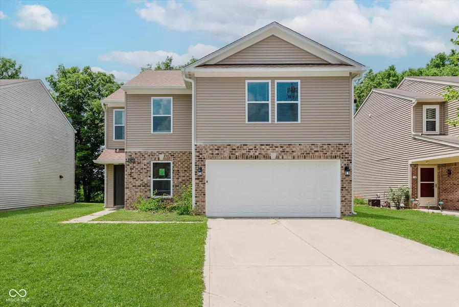 8248 Ossian CT, Camby, IN 46113