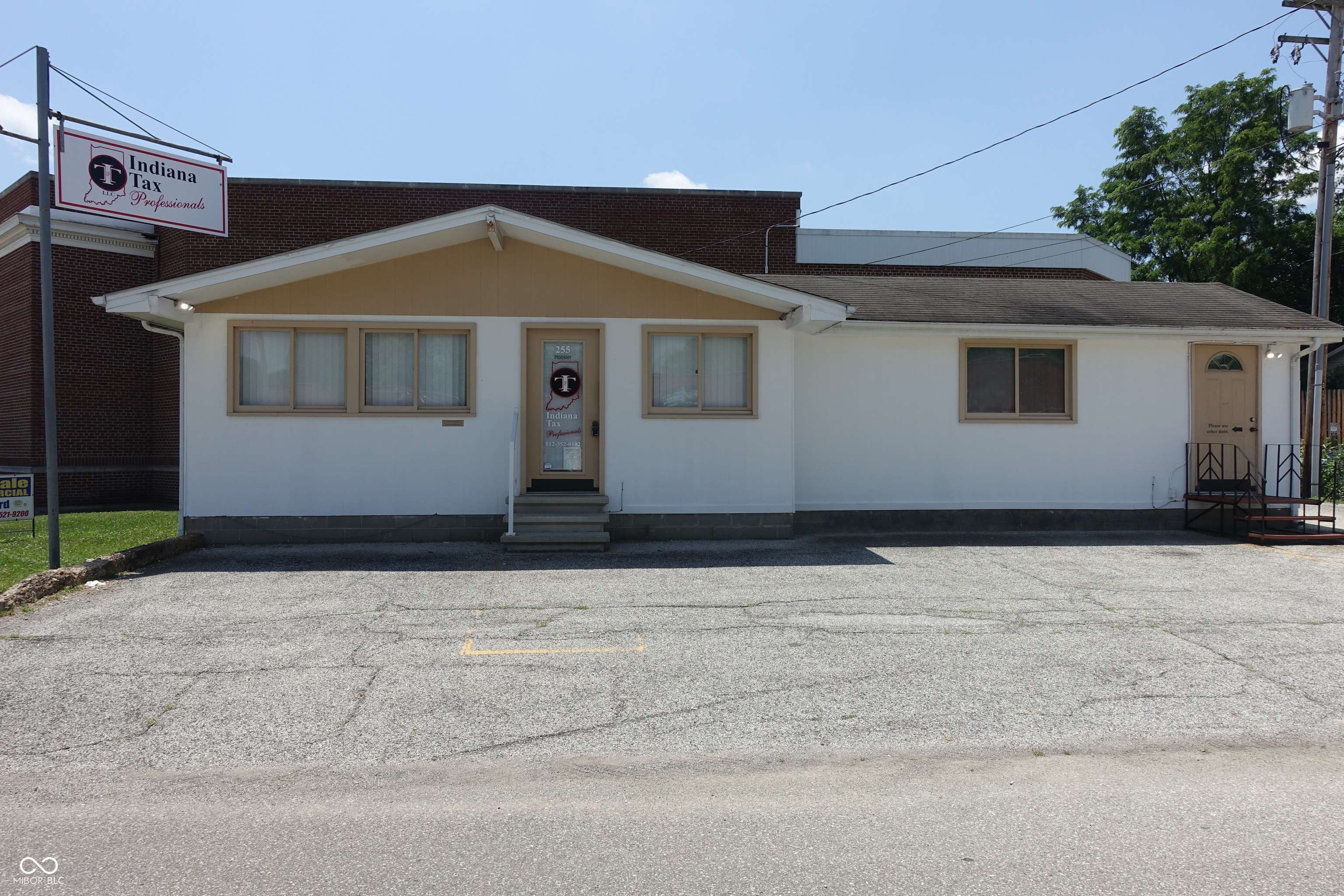 255 Hoosier ST, North Vernon, IN 47265
