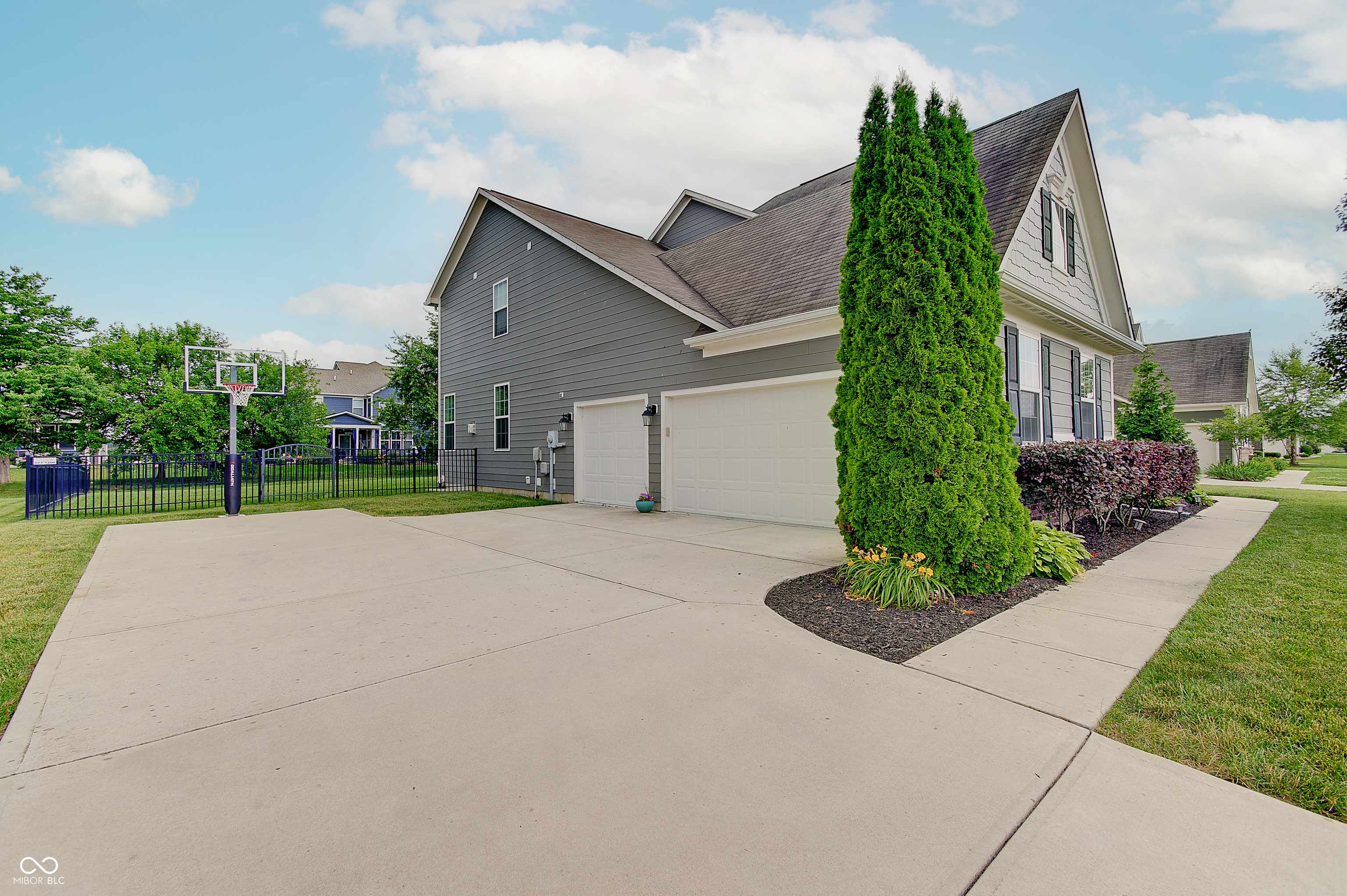Fishers, IN 46040,10107 Landis BLVD