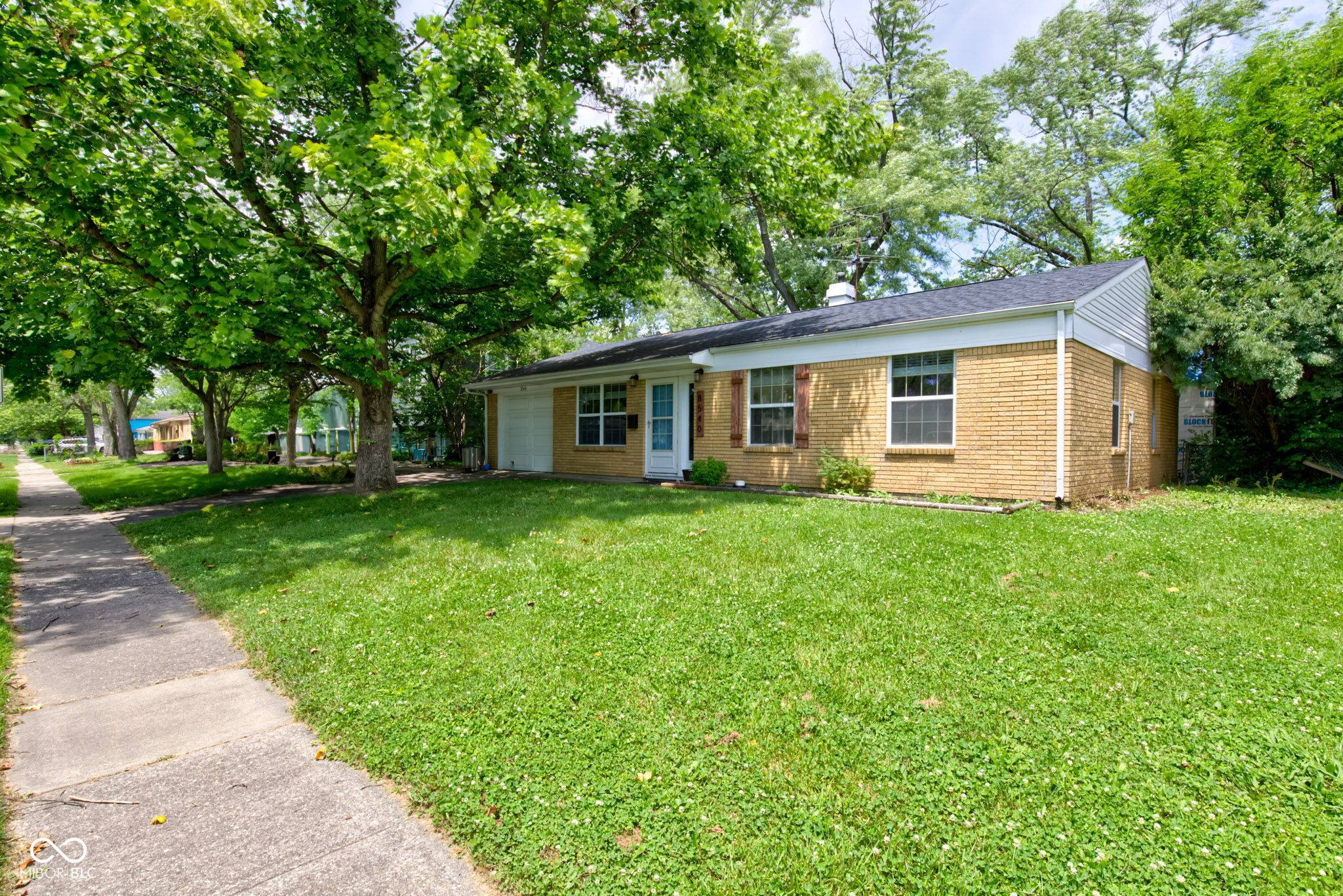 Indianapolis, IN 46226,8540 E 37th PL